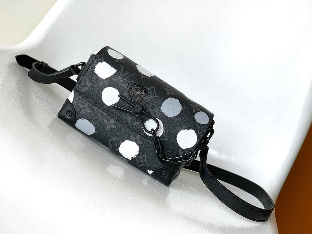 Louis Vuitton Steamer Wearable Wallet M81935 Leather