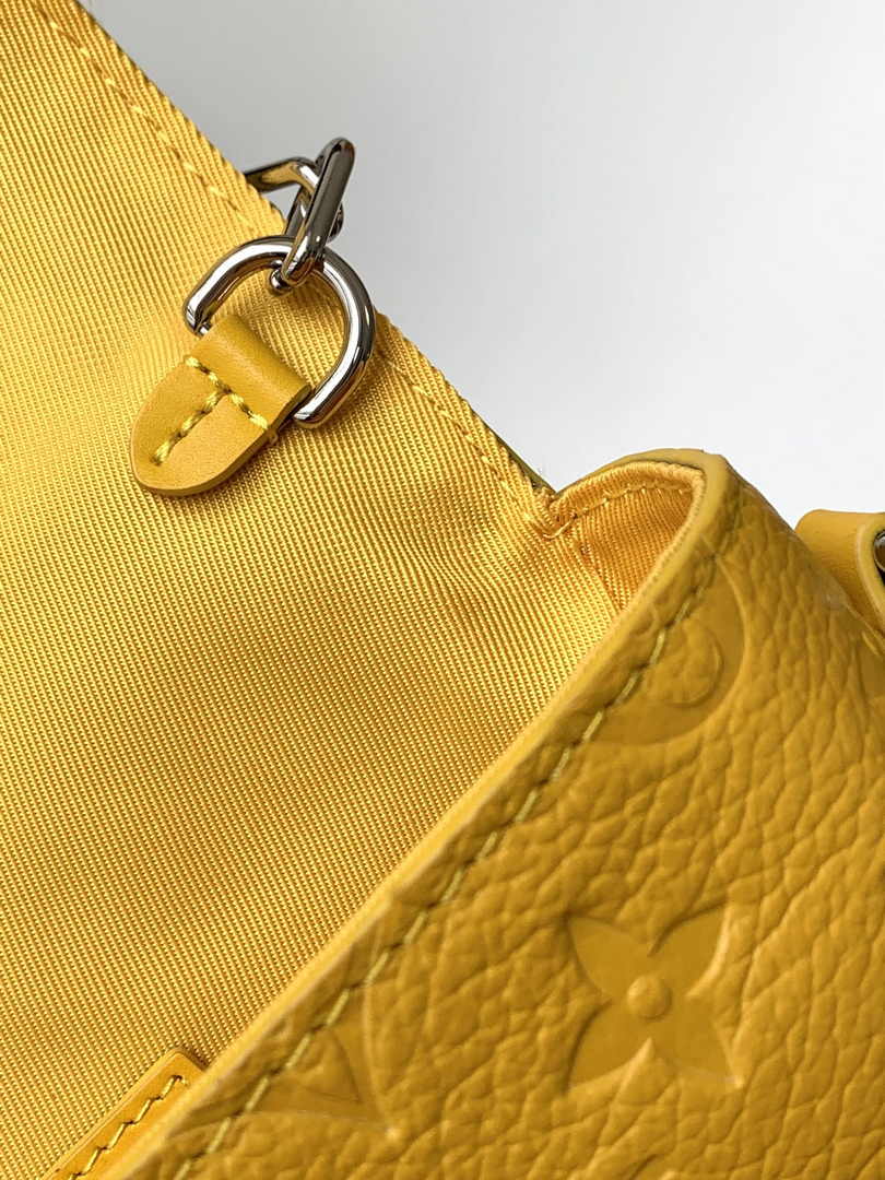 Louis Vuitton Steamer Wearable Wallet M82917 Yellow Leather
