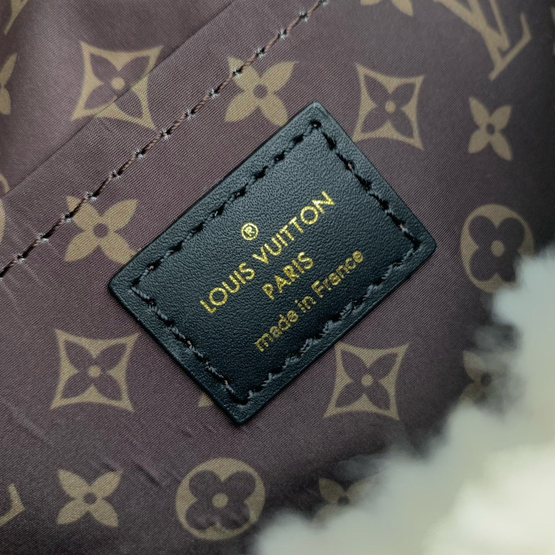 Louis Vuitton Sunset Bag M12097