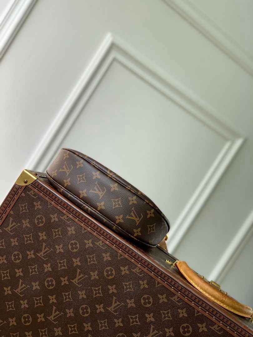 Louis Vuitton Sunset Bag M13617