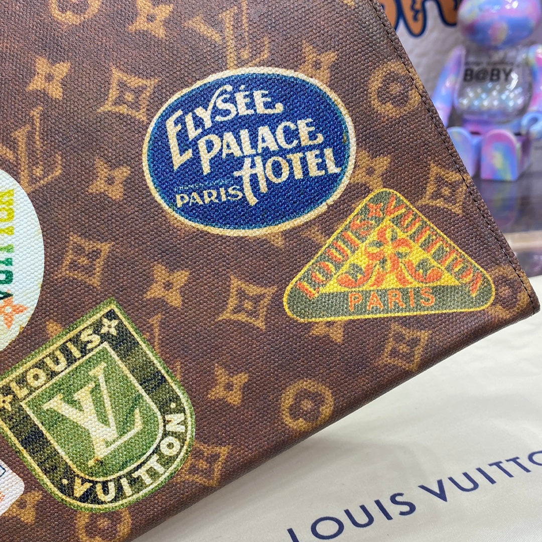 Louis Vuitton Toilet Pouch M83487 - Default Title - View 6