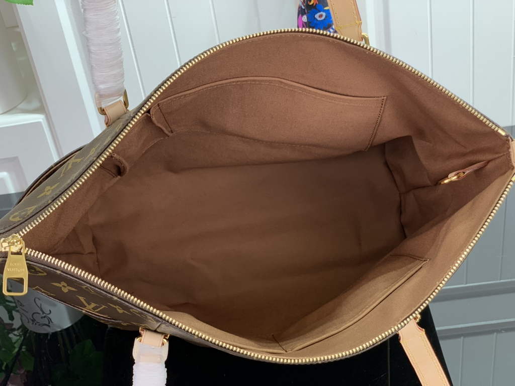 Louis Vuitton Totally MM Tote Bag M56689 Monogram Canvas - Default Title - View 9