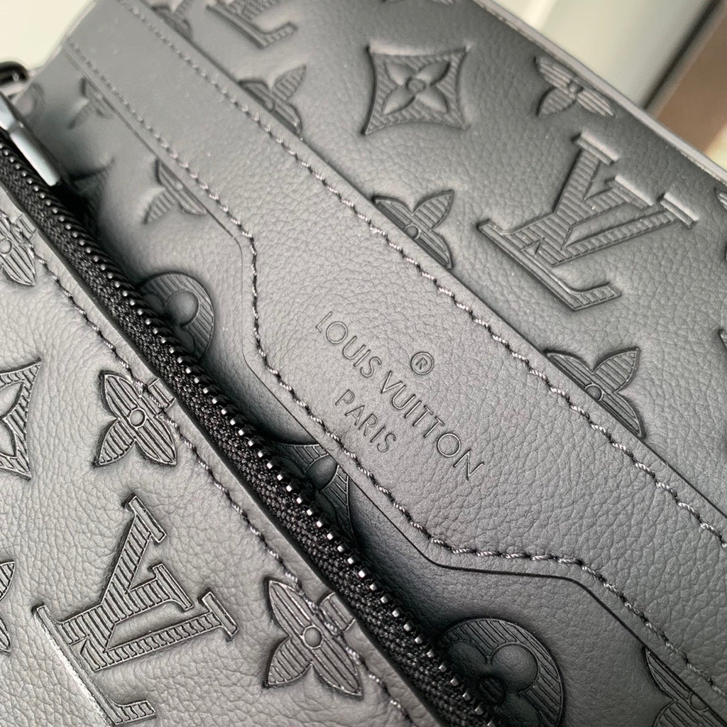 Louis Vuitton Trio Messenger M46602 Black Calf leather - Default Title - View 4