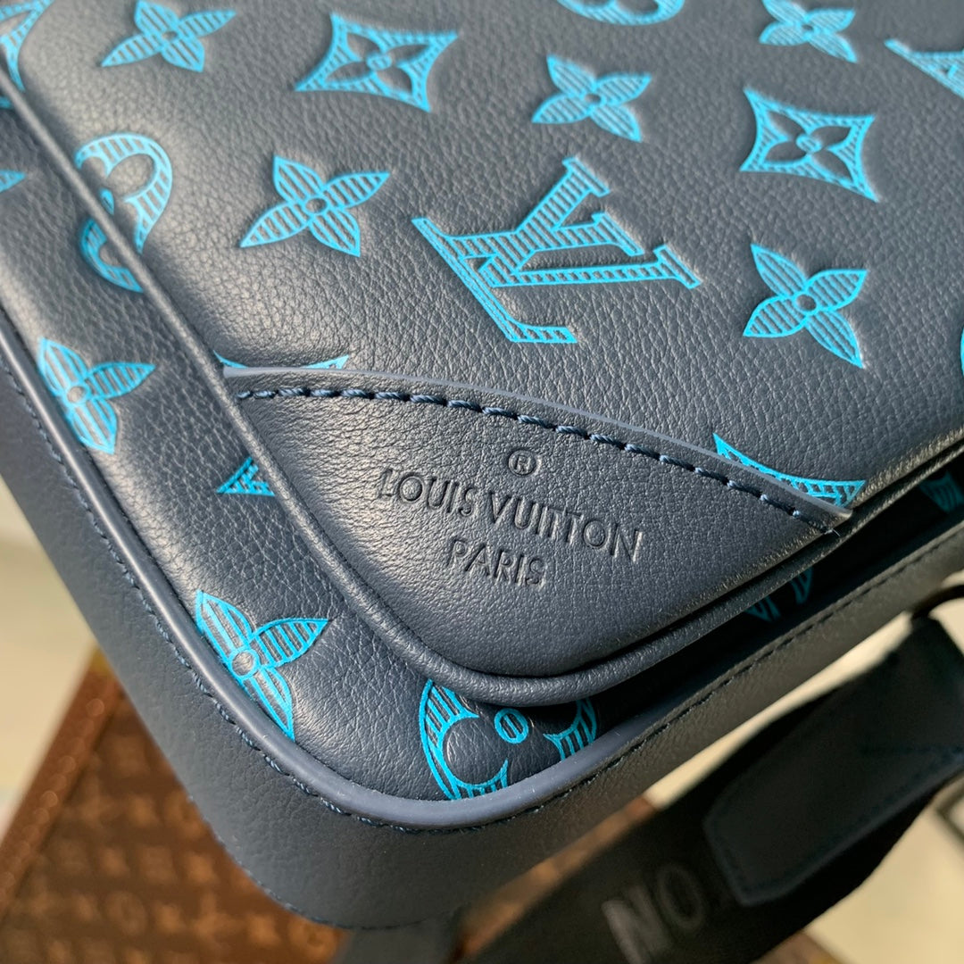 Louis Vuitton Trio Messenger M46604 Navy River Blue Calf leather