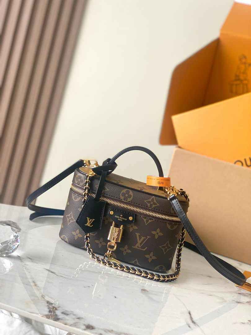 Louis Vuitton Vanity Chain Pouch M47125 Monogram canvas - Default Title - View 1