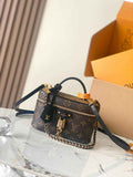 Louis Vuitton Vanity Chain Pouch M47125 Monogram canvas - Default Title - View 1
