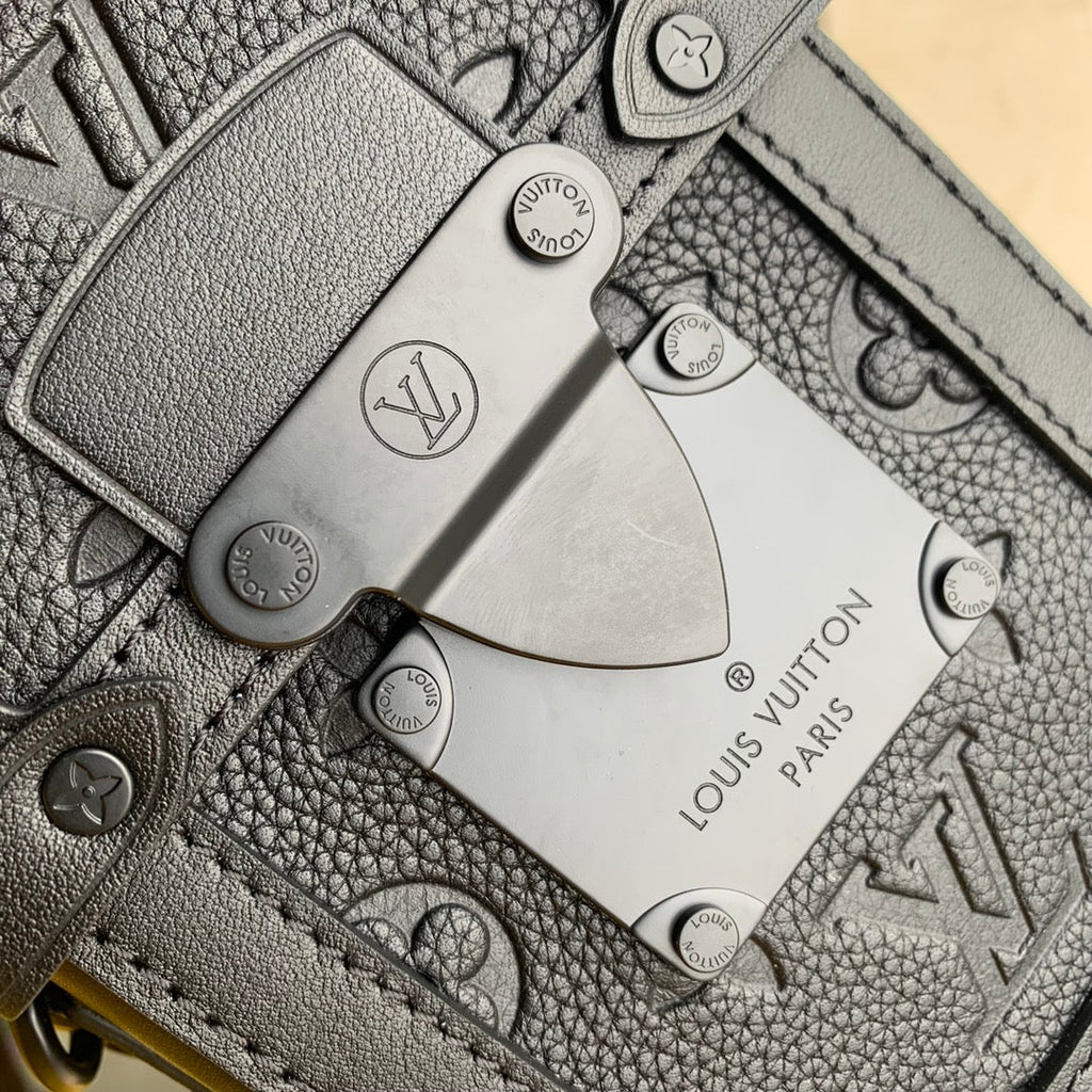 Louis Vuitton Vertical Trunk Wearable Wallet M82070 Black - Default Title - View 5