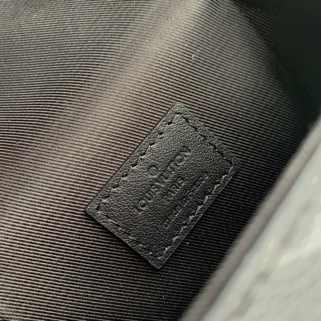 Louis Vuitton Vertical Trunk Wearable Wallet M82070 Black - Default Title - View 9