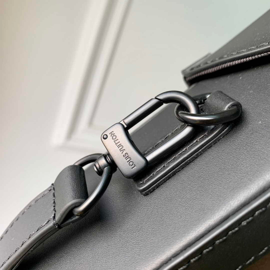 Louis Vuitton Vertical Trunk Wearable Wallet M82077 Monogram - Default Title - View 6