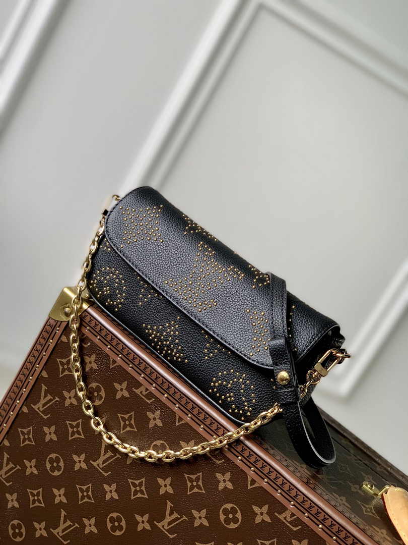 Louis Vuitton Wallet on Chain Ivy M82653 Black Leather - Default Title - View 1
