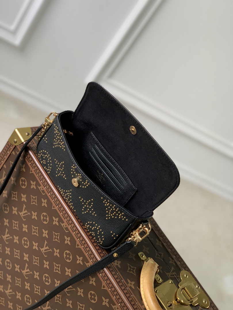 Louis Vuitton Wallet on Chain Ivy M82653 Black Leather - Default Title - View 7