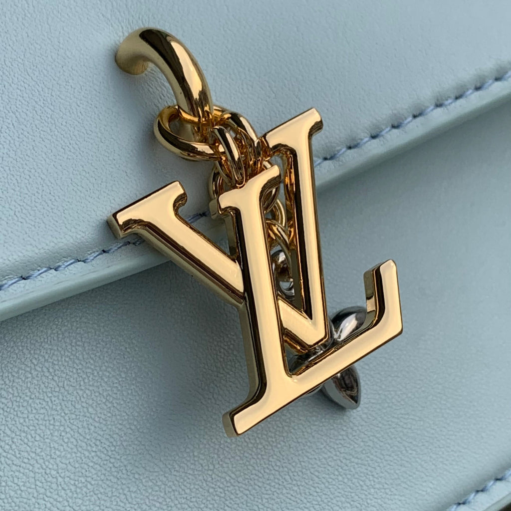 Louis Vuitton Wallet On Chain LV Bloom M14547