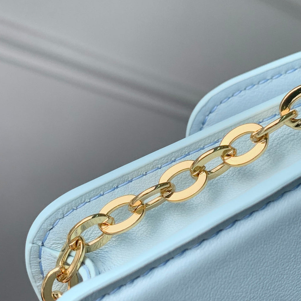 Louis Vuitton Wallet On Chain LV Bloom M14547