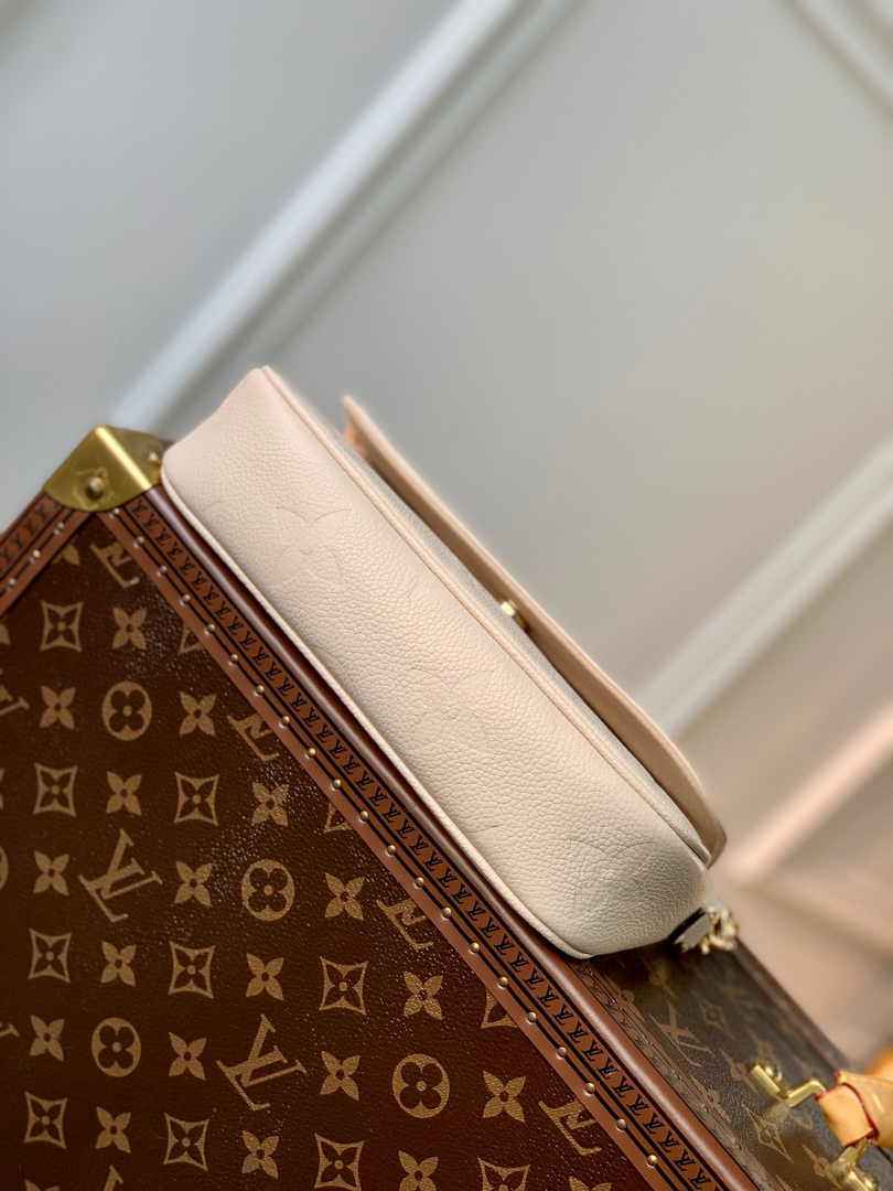Louis Vuitton Wallet On Chain Lvy M82210 Beige Monogram Leather - Default Title - View 4