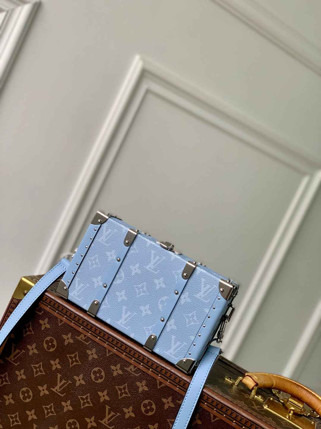 Louis Vuitton Wallet Trunk Taigarama M13562 Denim Blue