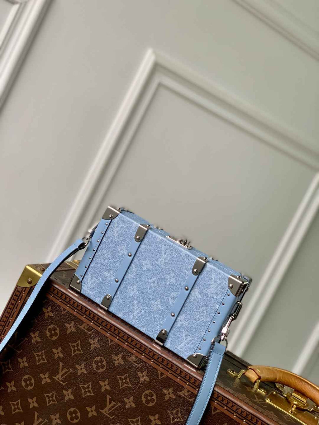 Louis Vuitton Wallet Trunk Taigarama M13562 Denim Blue