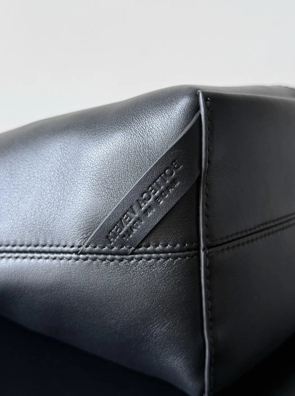 Bottega Veneta Men's Small Sawyer shoulder bag - 815807 Black