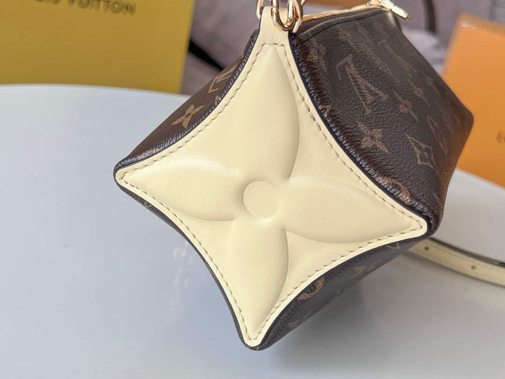 LV Bloom Pouch Monogram Canvas Crossbody Bag - M11672