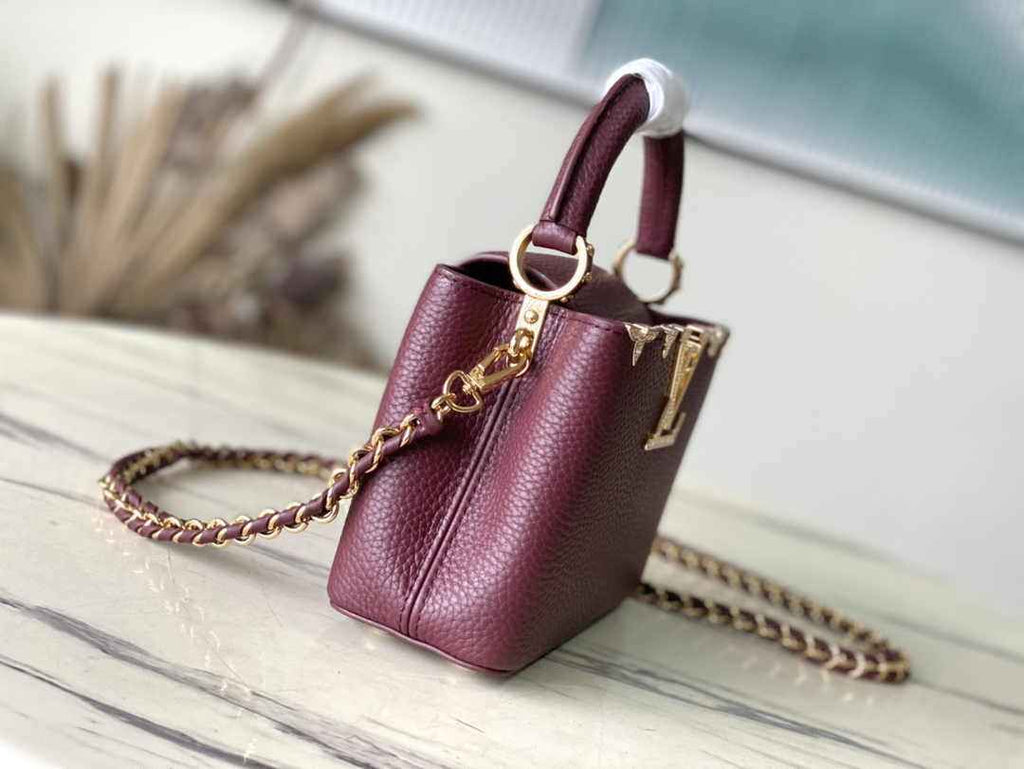 Louis Vuitton Capucines Mini M56669 Wine Red Taurillon leather
