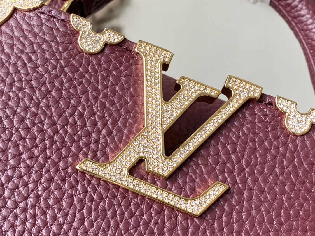 Louis Vuitton Capucines Mini M56669 Wine Red Taurillon leather