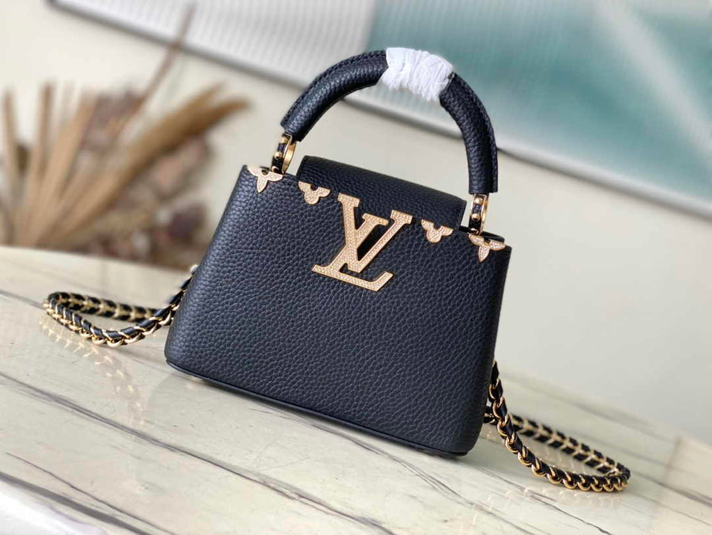 Louis Vuitton Capucines Mini M56669 Black Taurillon leather