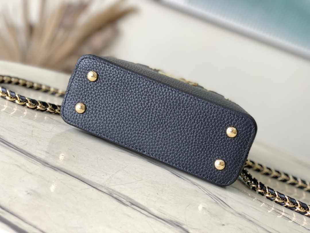 Louis Vuitton Capucines Mini M56669 Black Taurillon leather