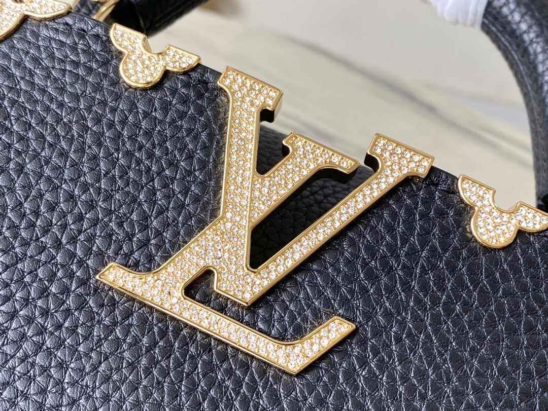 Louis Vuitton Capucines Mini M56669 Black Taurillon leather