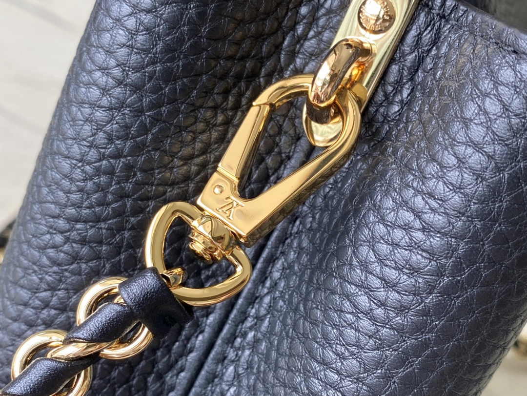 Louis Vuitton Capucines Mini M56669 Black Taurillon leather