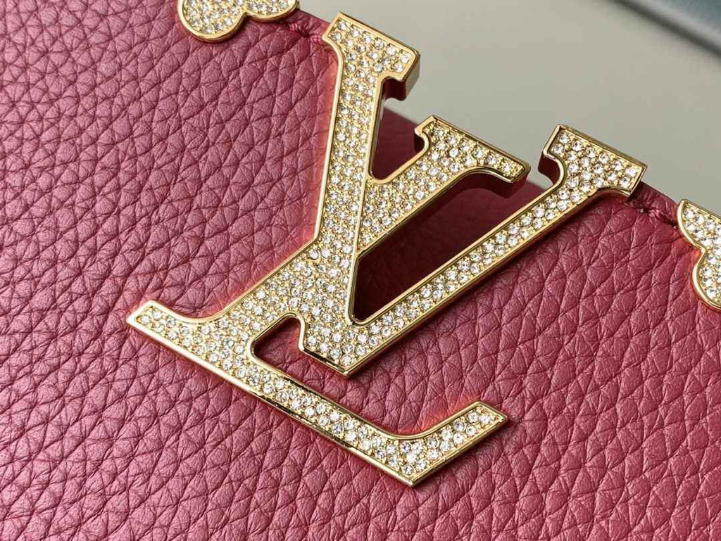 Louis Vuitton Capucines Mini M56669 Red Taurillon leather