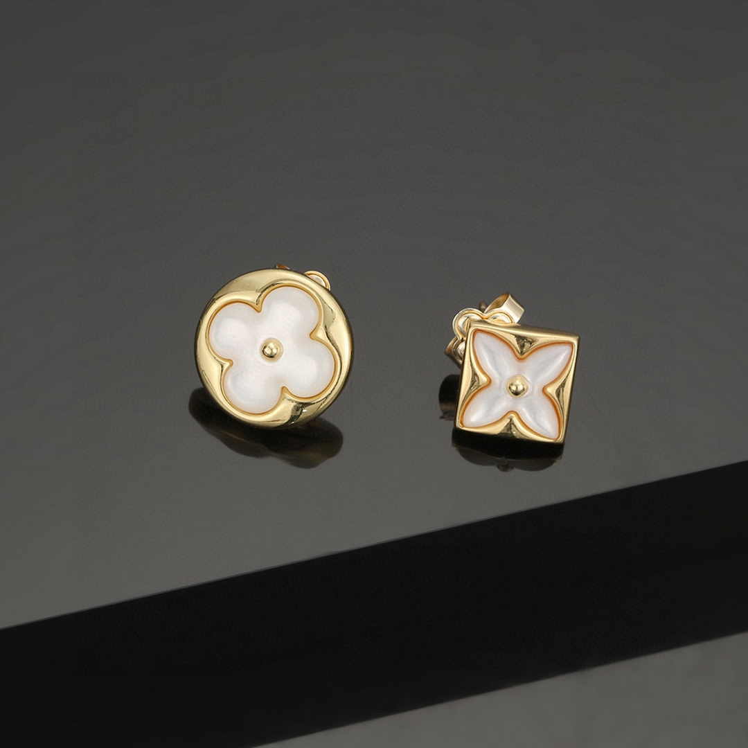 Louis Vuitton LV Earrings M00969