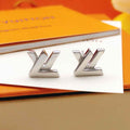 Louis Vuitton LV Earrings M00988