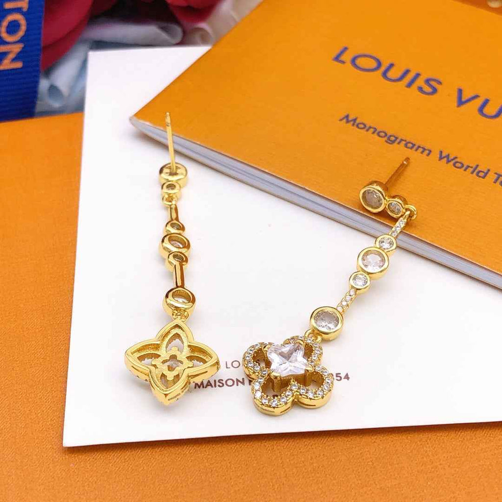 Louis Vuitton LV Earrings M10802