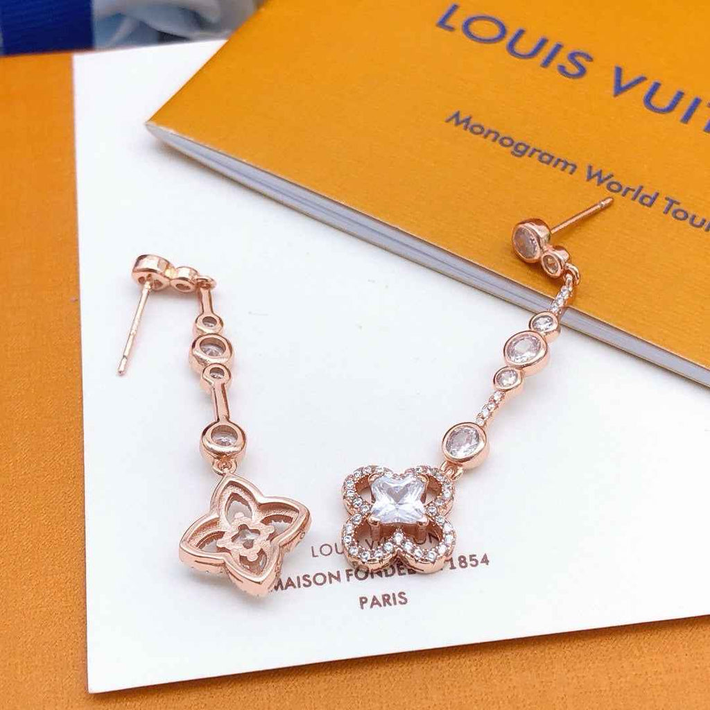 Louis Vuitton LV Earrings M10807