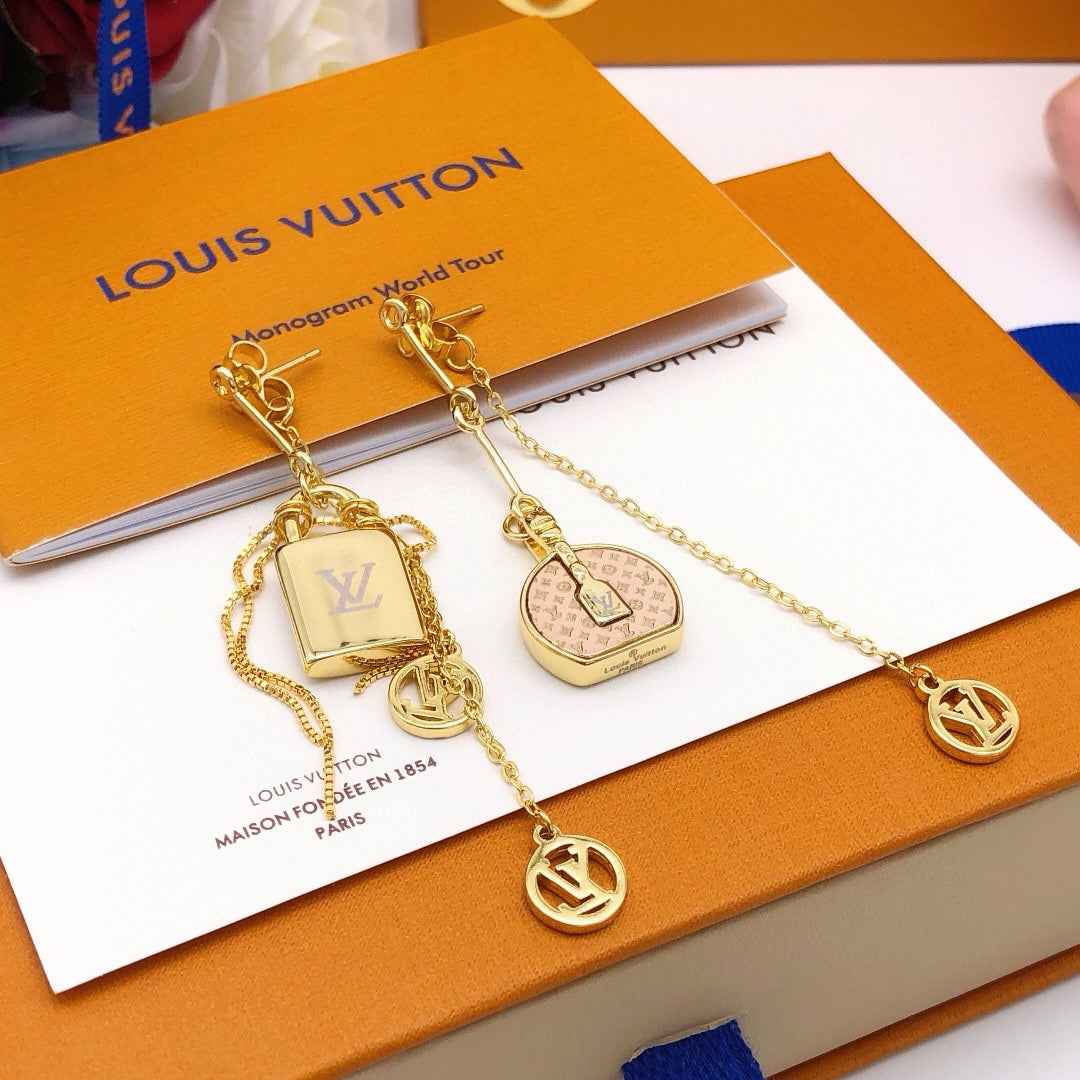 Louis Vuitton LV Earrings M10819