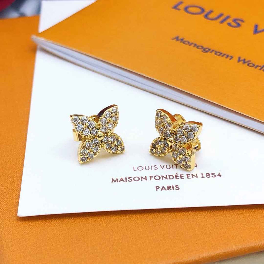 Louis Vuitton LV Earrings M10823