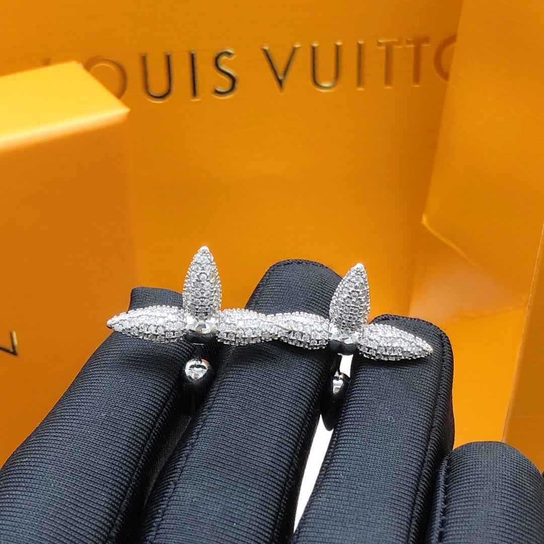 Louis Vuitton LV Earrings M10817