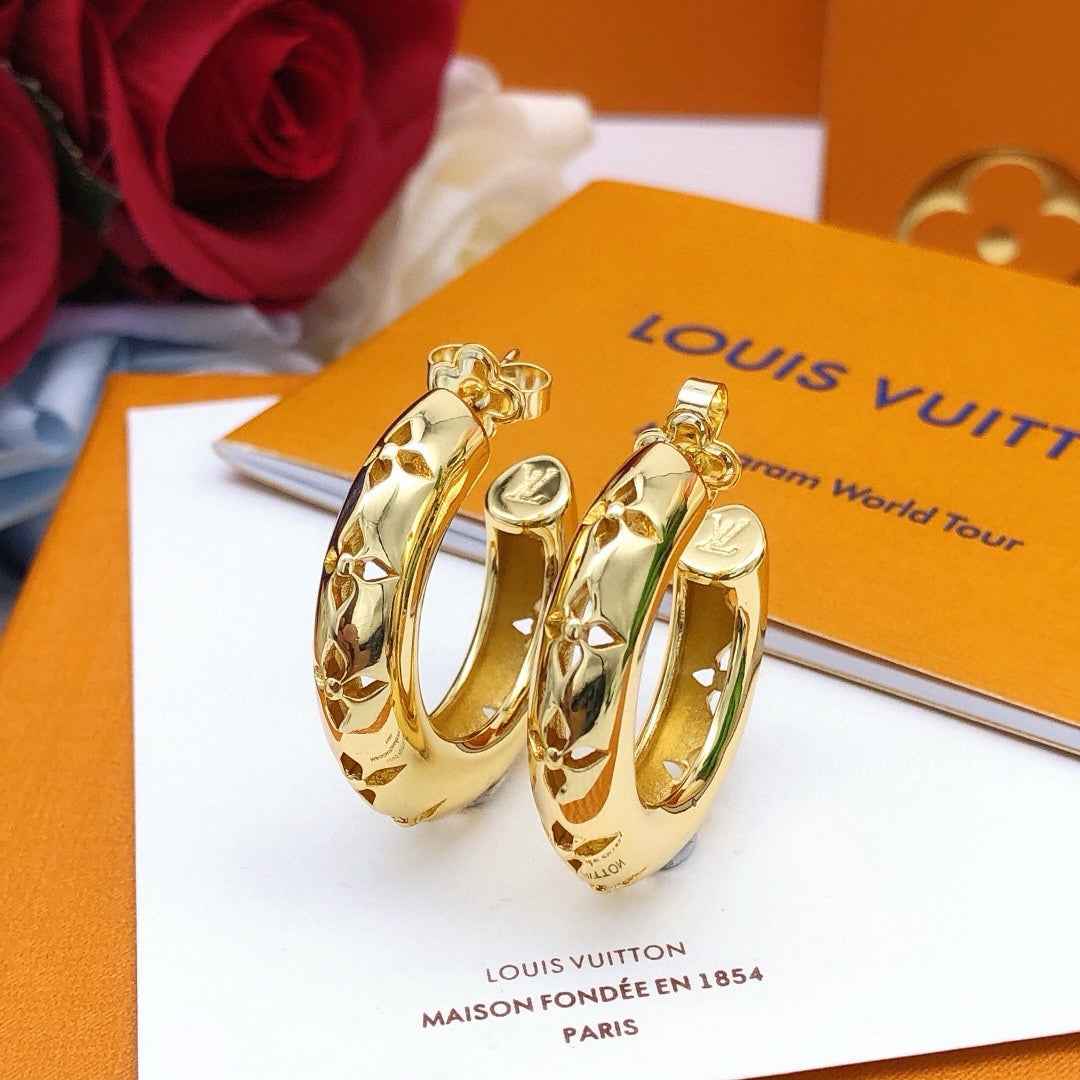 Louis Vuitton LV Earrings M10830