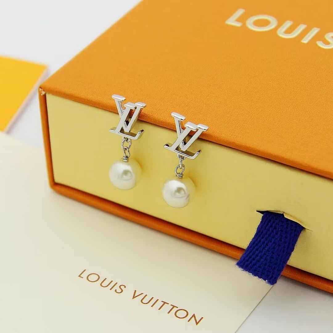 Louis Vuitton LV Earrings M10863