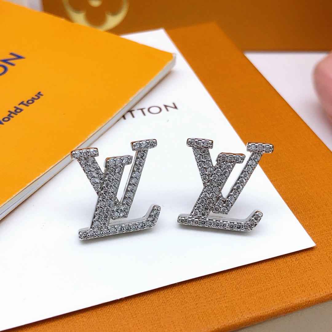 Louis Vuitton LV Earrings M10872