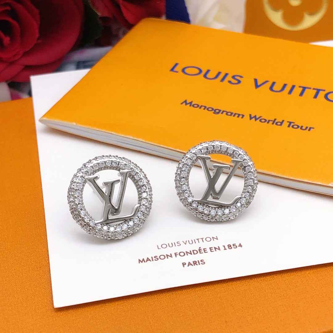 Louis Vuitton LV Earrings M10877