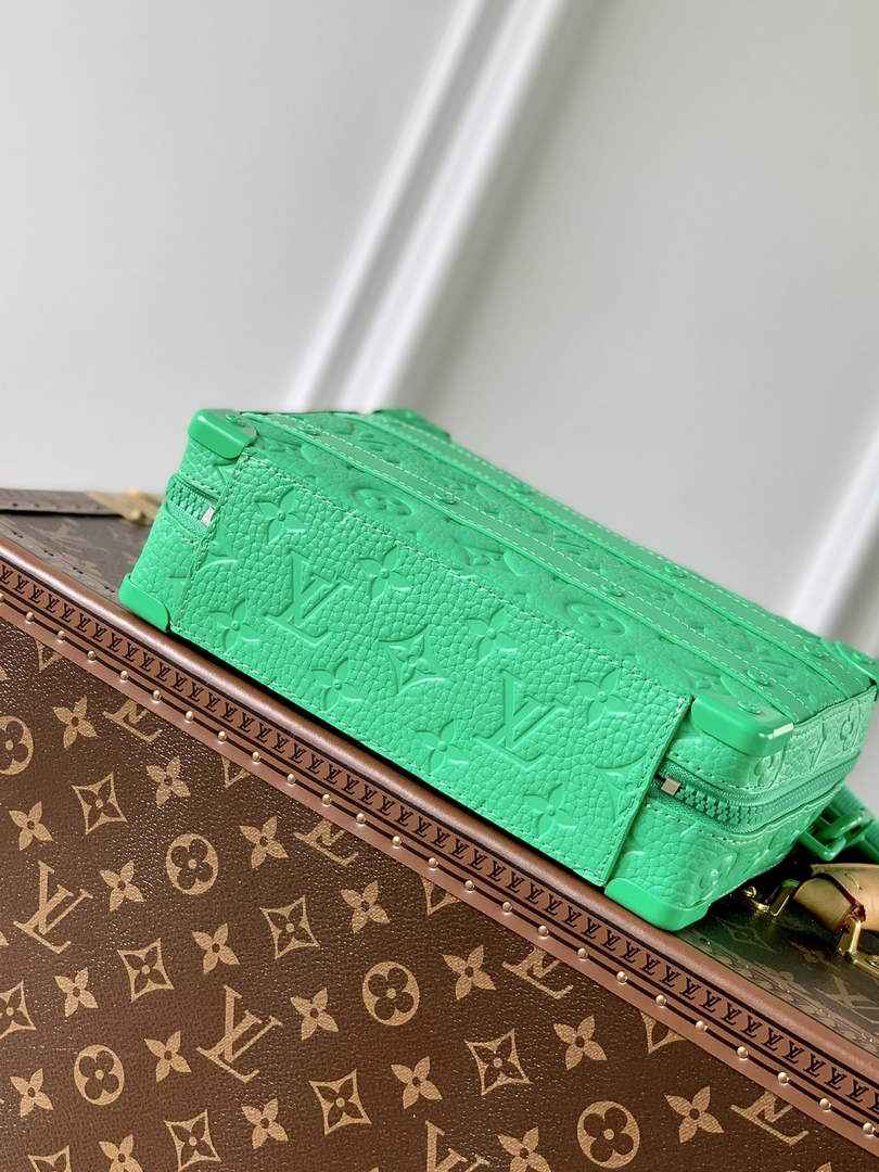 LV M20956 Louis Vuitton Handle Soft Trunk Men Bags Green