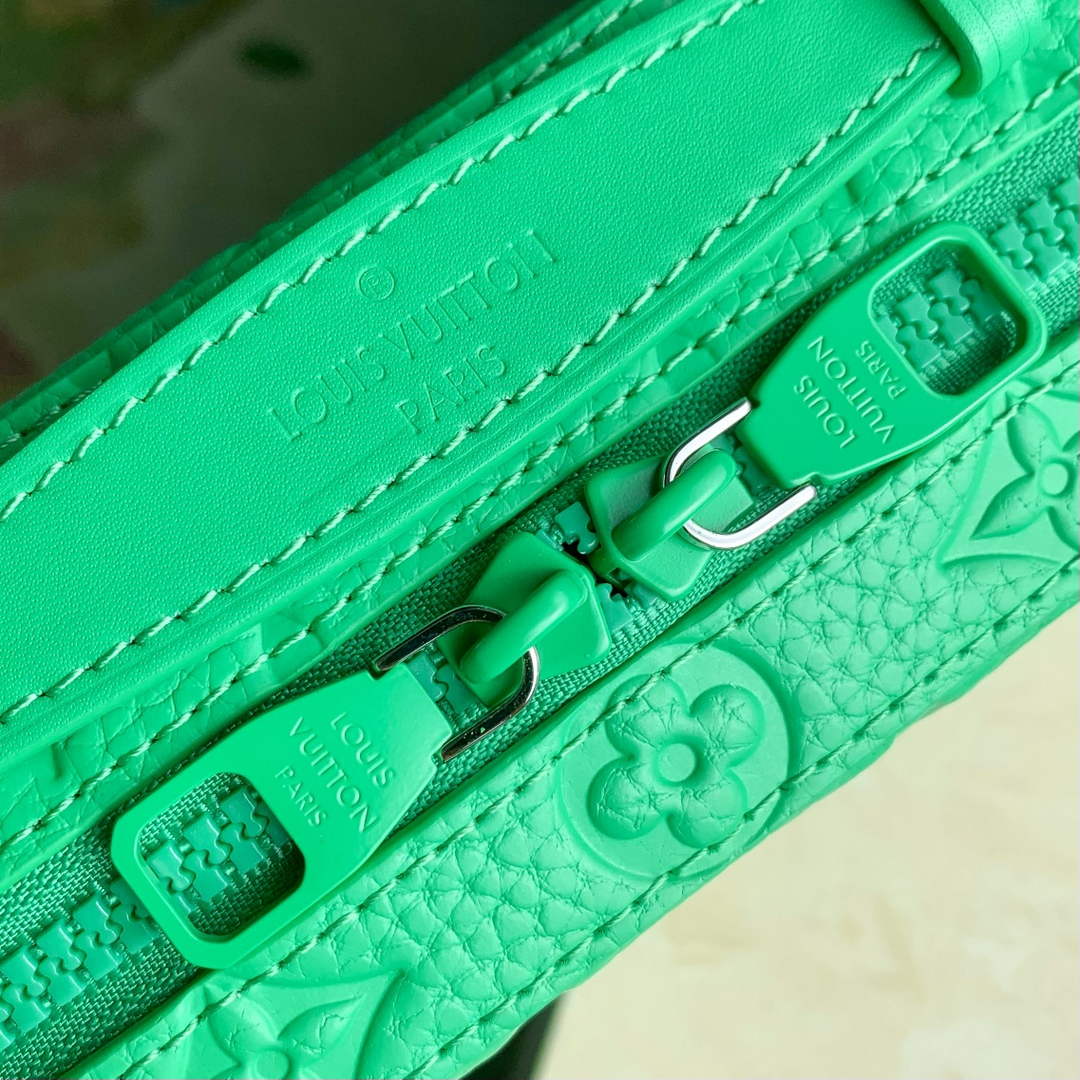 LV M20956 Louis Vuitton Handle Soft Trunk Men Bags Green - Default Title - View 6