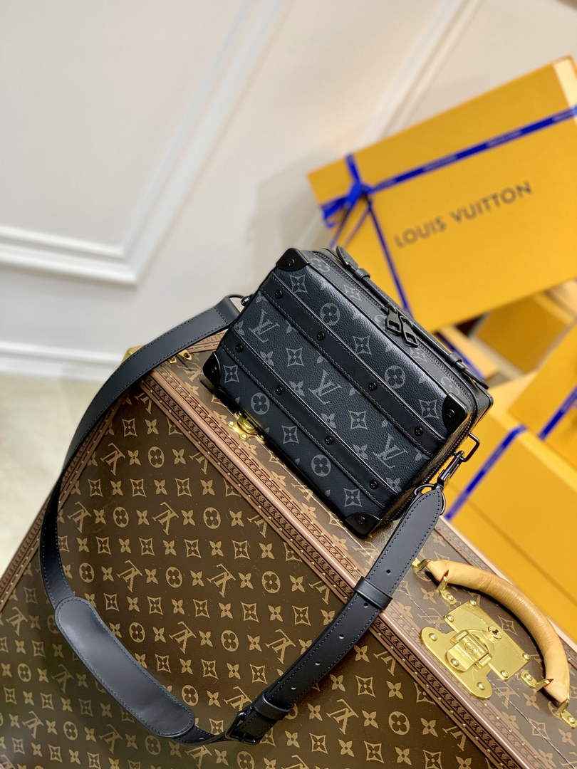 LV M45935 Louis Vuitton Handle Soft Trunk Monogram canvas black