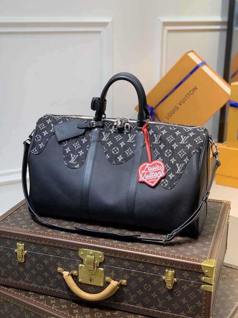 LV M45975 Louis Vuitton Keepall Bandouliere 50 Travel Bag Black