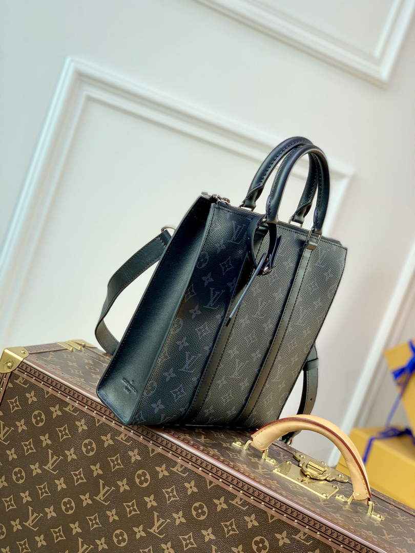 LV M46098 Louis Vuitton Sac Plat Cross Bag Monogram