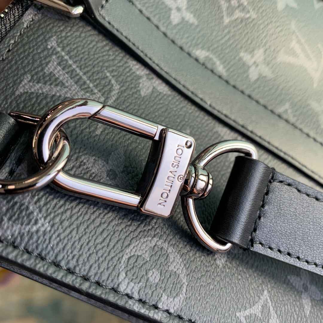 LV M46098 Louis Vuitton Sac Plat Cross Bag Monogram