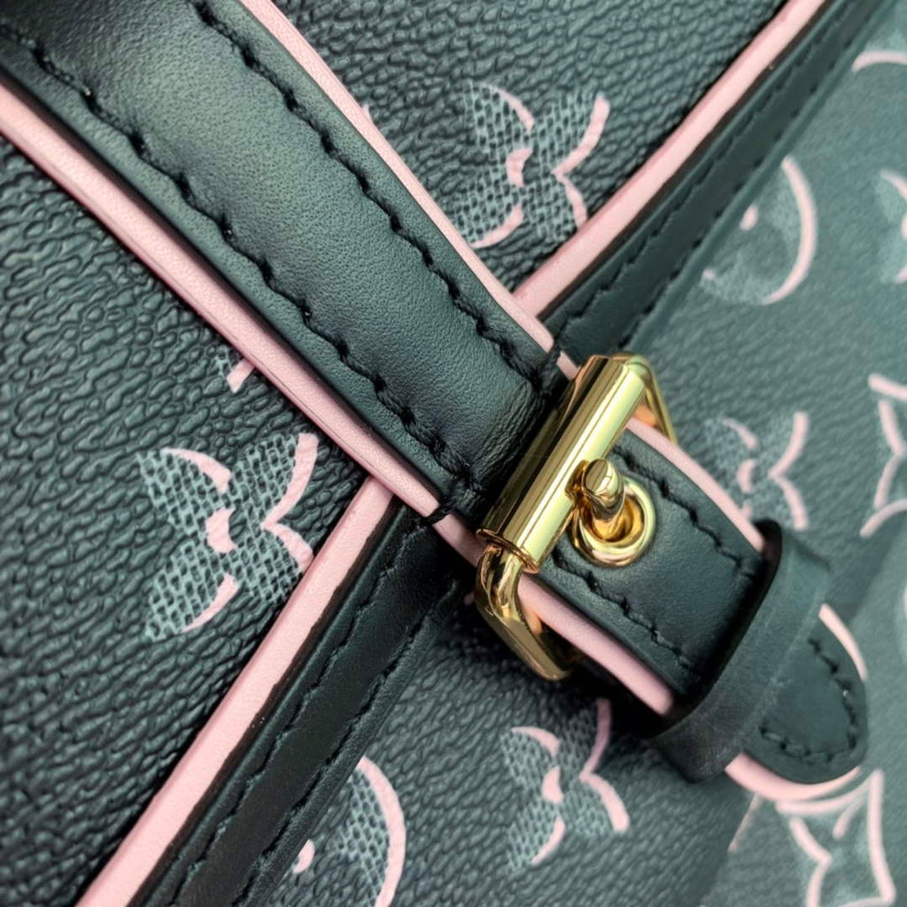 LV M46137 Louis Vuitton Neverfull MM Tote Bag Black