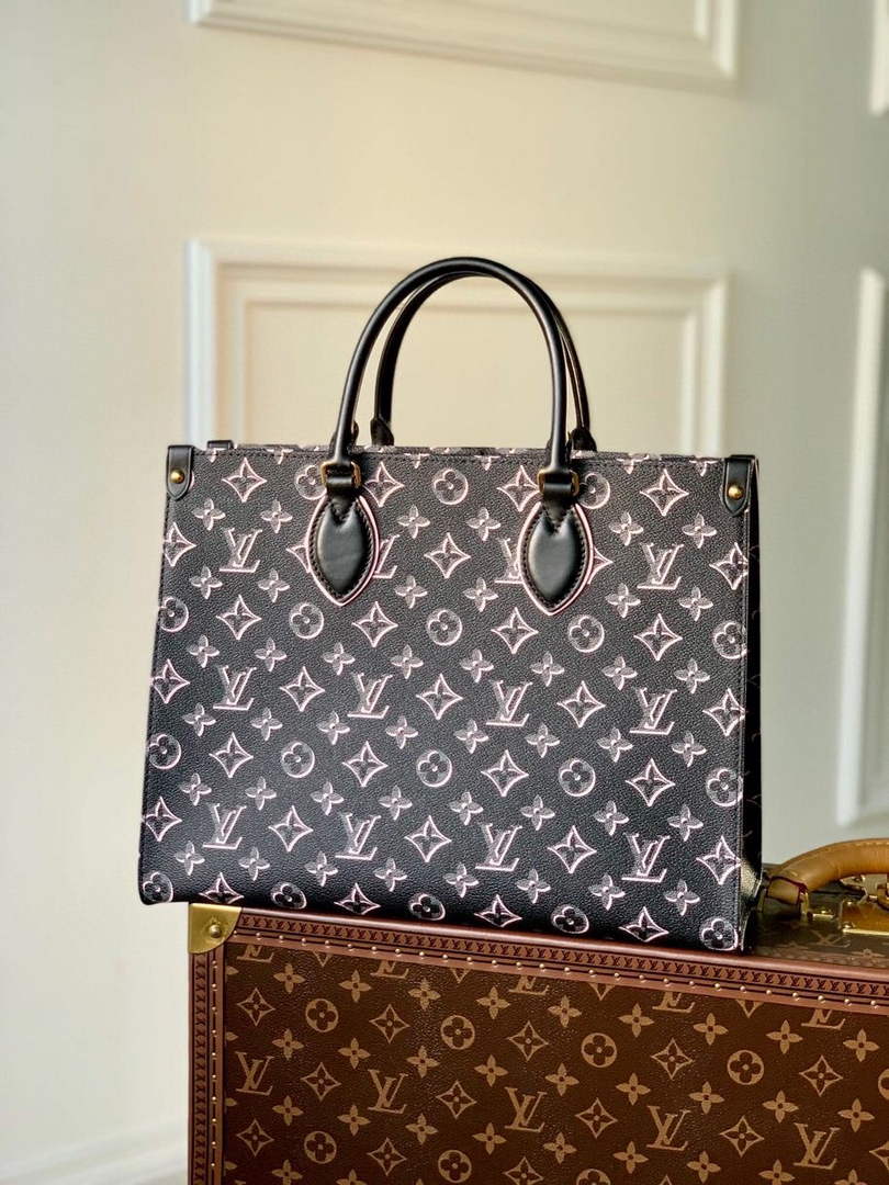 LV M46154 Louis Vuitton OnTheGo MM Tote Bag Black - Default Title - View 3