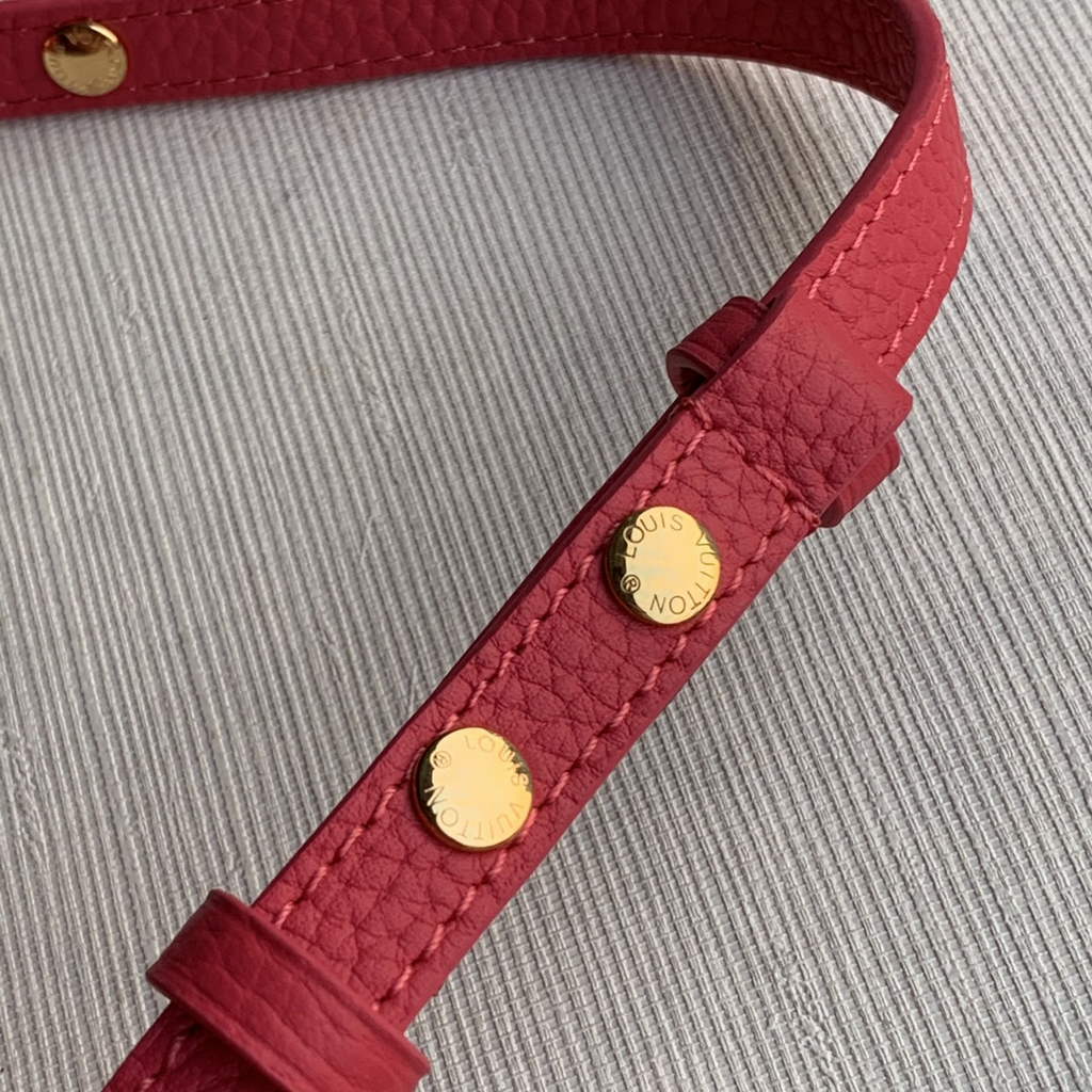 LV M57093 Louis Vuitton Twist One Handle PM Taurillon Leather Plum - Default Title - View 7
