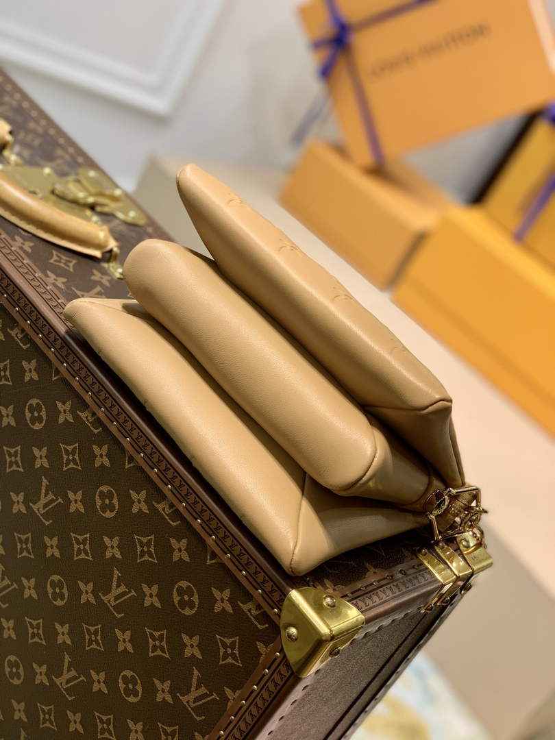 LV M57796 Louis Vuitton Coussin BB Handbags Apricot